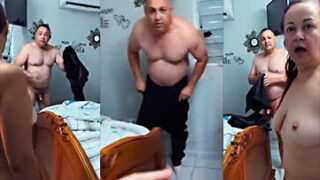 Dios mío encontro a su esposo con otra en su propia casa