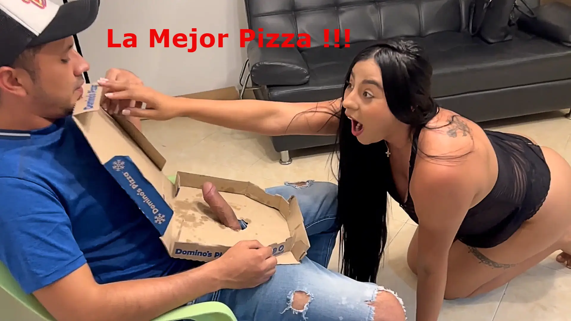 Videos porno Xleche de OMG! Cliente Muy Puta, Le Paga Con Sexo Por La Mejor Pizza