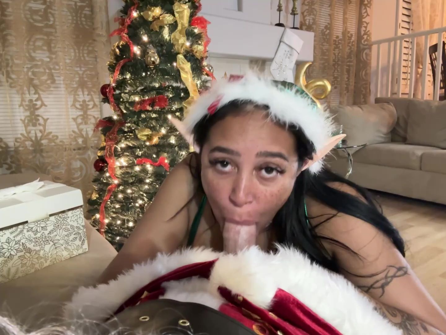 Video porno de solo fallado de sexo de Emily Cheree